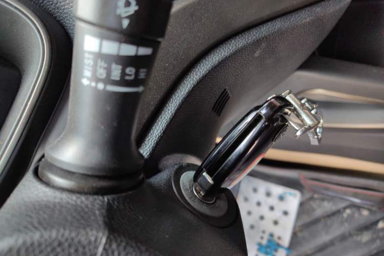 Used CHANGAN OSHAN CX70 2016 1.6L Manual Comfort Model Vehicle Key