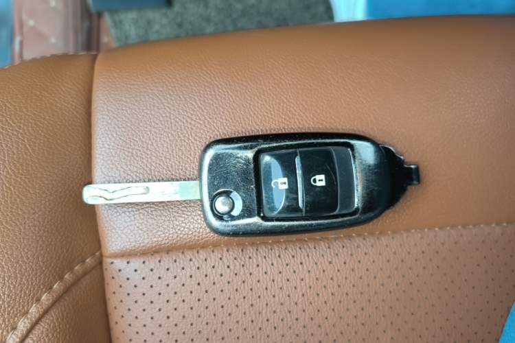 Used CHANGAN OSHAN CX70 2016 1.6L Manual Smart Connect Version Vehicle Key