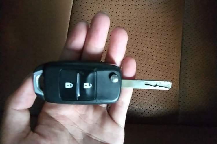 Used CHANGAN OSHAN CX70 2016 1.6L Manual Luxury Model Vehicle Key