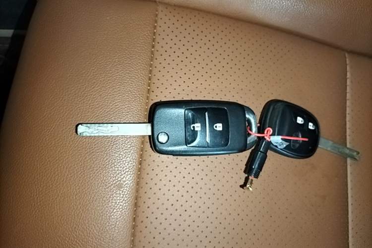 Used CHANGAN OSHAN CX70 2016 1.6L Manual Luxury Model Vehicle Key