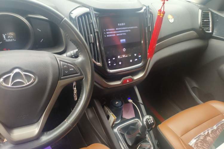 Used CHANGAN OSHAN CX70 2016 1.6L Manual Luxury Model Audio And AC Panel