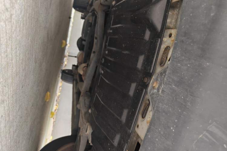 Used CHANGAN OSHAN CX70 2016 1.6L Manual Smart Connect Version Chassis Front