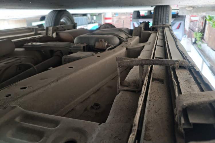Used CHANGAN OSHAN CX70 2016 1.6L Manual Comfort Model Chassis Front Left