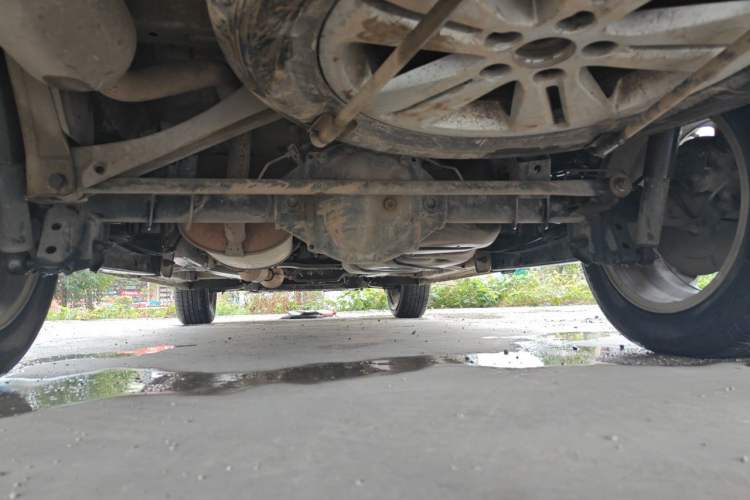Used CHANGAN OSHAN CX70 2016 1.6L Manual Luxury Model Chassis Rear