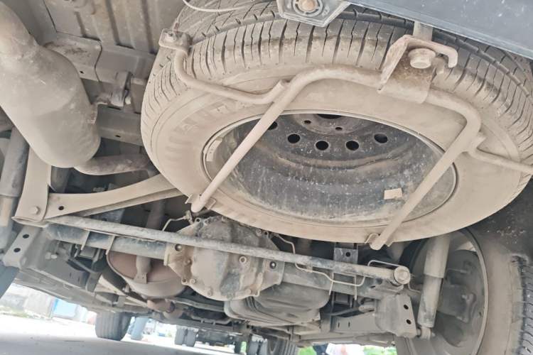Used CHANGAN OSHAN CX70 2016 1.6L Manual Comfort Model Chassis Rear