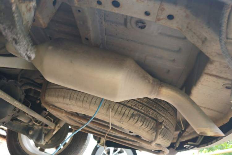 Used CHANGAN OSHAN CX70 2016 1.6L Manual Comfort Model Chassis Rear Left