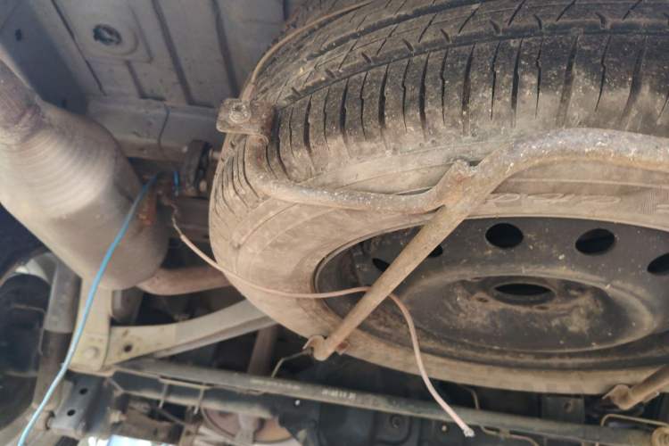 Used CHANGAN OSHAN CX70 2016 1.6L Manual Comfort Model Chassis Rear