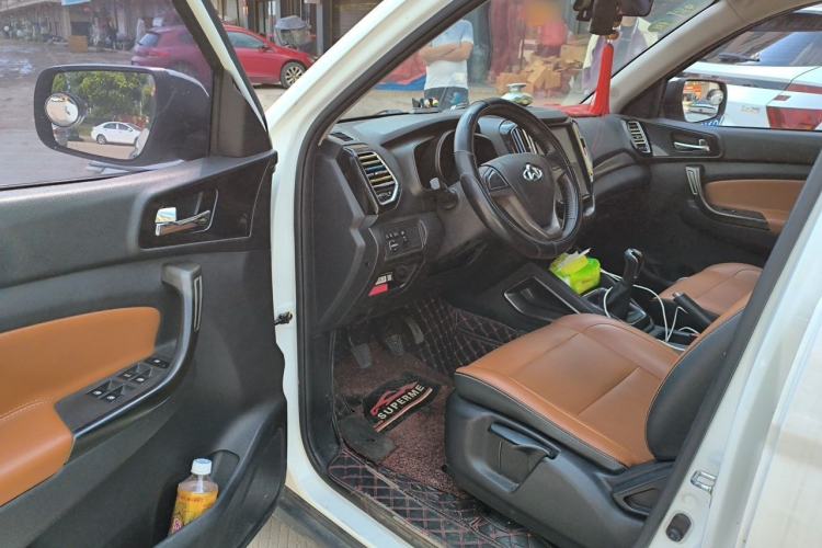 Used CHANGAN OSHAN CX70 2016 1.6L Manual Luxury Model Driver Seat