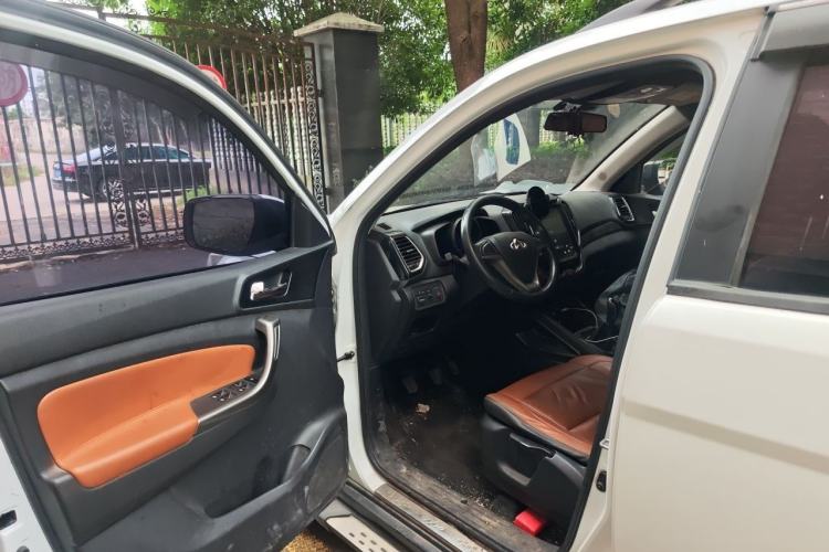 Used CHANGAN OSHAN CX70 2016 1.6L Manual Luxury Model Driver Seat