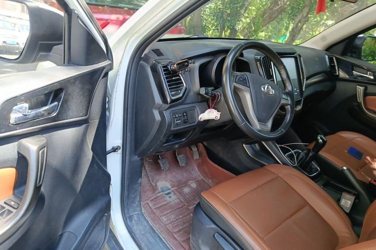 Used CHANGAN OSHAN CX70 2016 1.6L Manual Luxury Model Driver Seat