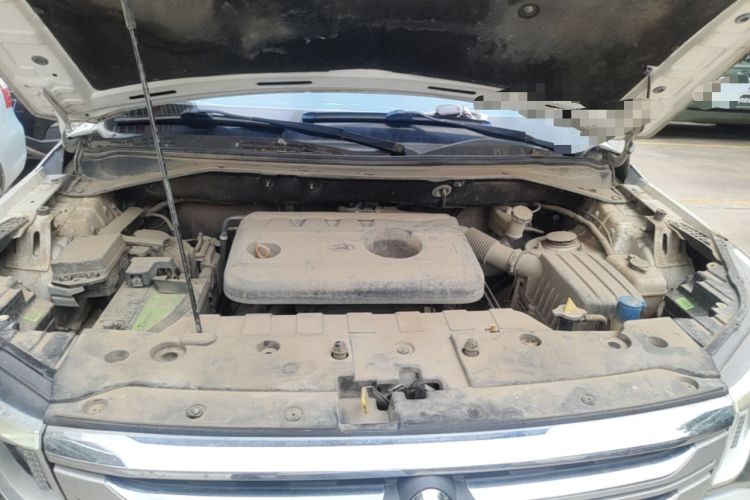 Used CHANGAN OSHAN CX70 2016 1.6L Manual Luxury Model Engine Bay