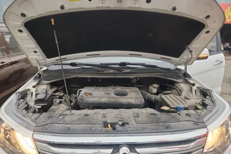 Used CHANGAN OSHAN CX70 2016 1.6L Manual Luxury Model Engine Bay
