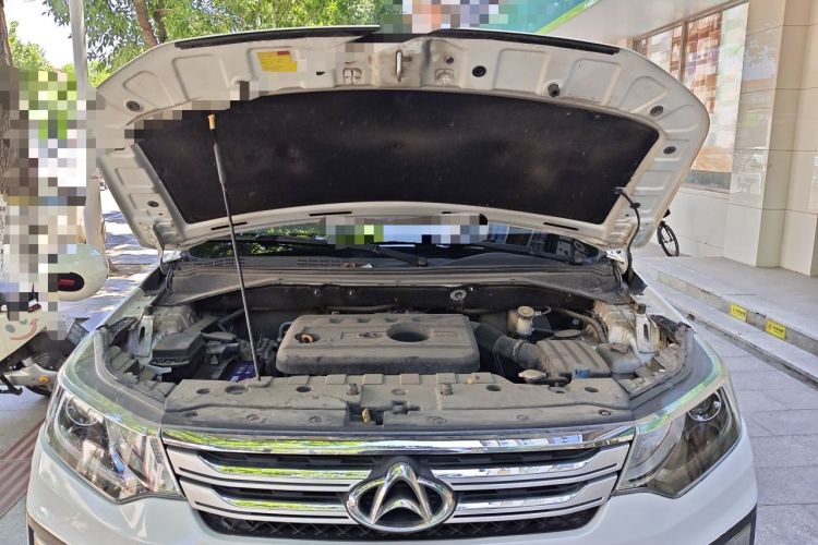 Used CHANGAN OSHAN CX70 2016 1.6L Manual Luxury Model Engine Bay