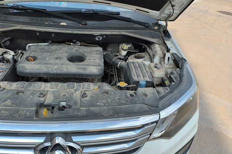 Used CHANGAN OSHAN CX70 2016 1.6L Manual Luxury Model Engine Bay Left