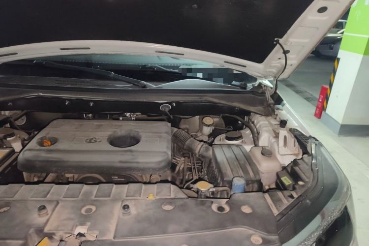 Used CHANGAN OSHAN CX70 2016 1.6L Manual Luxury Model Engine Bay Left