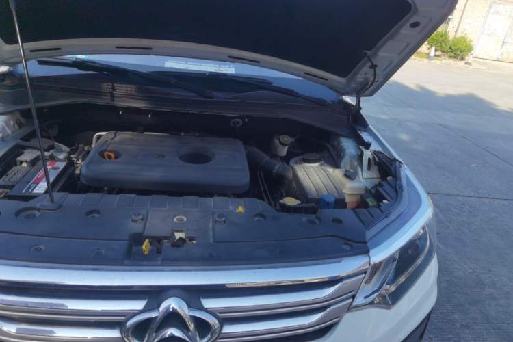 Used CHANGAN OSHAN CX70 2016 1.6L Manual Luxury Model Engine Bay Left