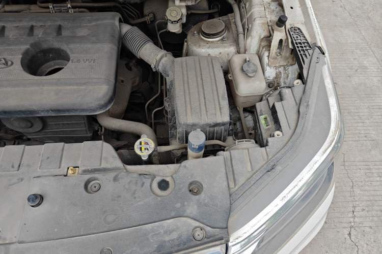 Used CHANGAN OSHAN CX70 2016 1.6L Manual Luxury Model Engine Bay Left
