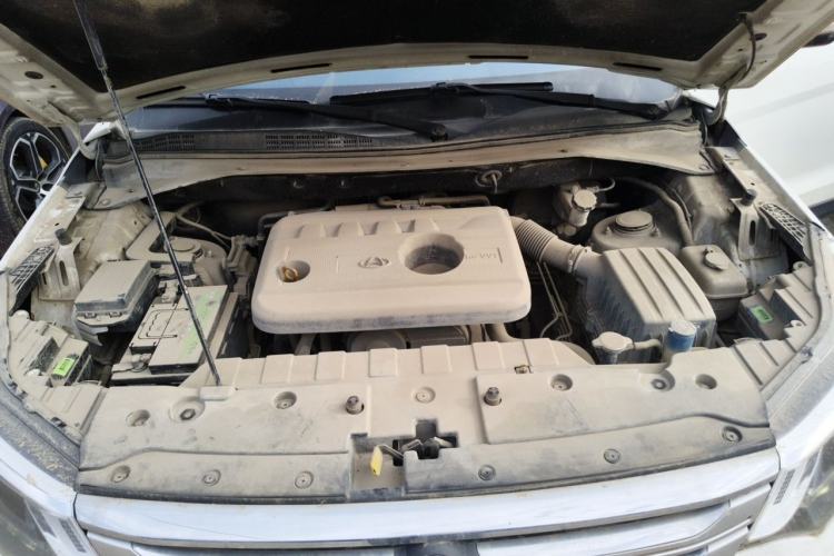 Used CHANGAN OSHAN CX70 2016 1.6L Manual Luxury Model Engine Bay