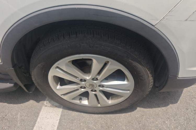Used CHANGAN OSHAN CX70 2016 1.6L Manual Luxury Model Exterior 1
