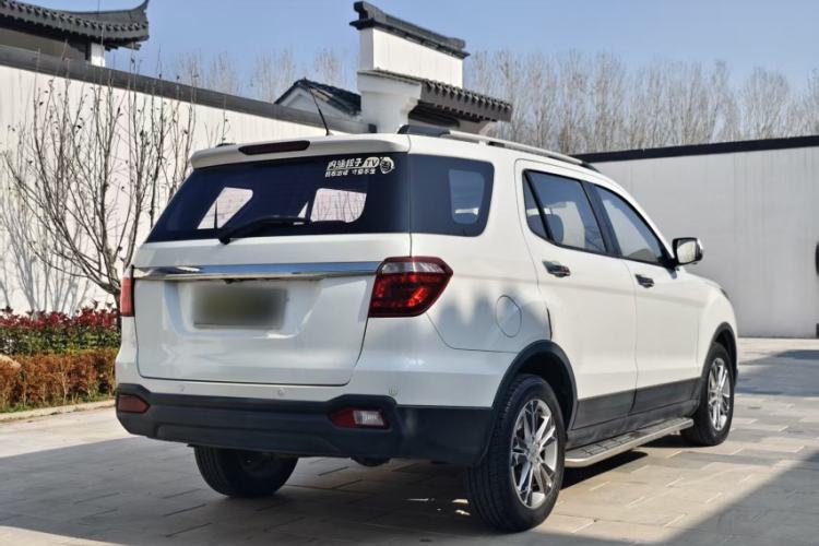 Used CHANGAN OSHAN CX70 2016 1.6L Manual Luxury Model Exterior 6