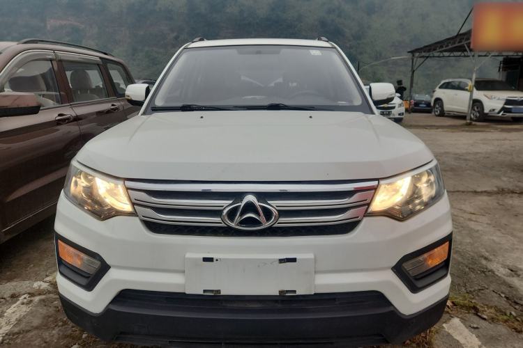 Used CHANGAN OSHAN CX70 2016 1.6L Manual Luxury Model Front