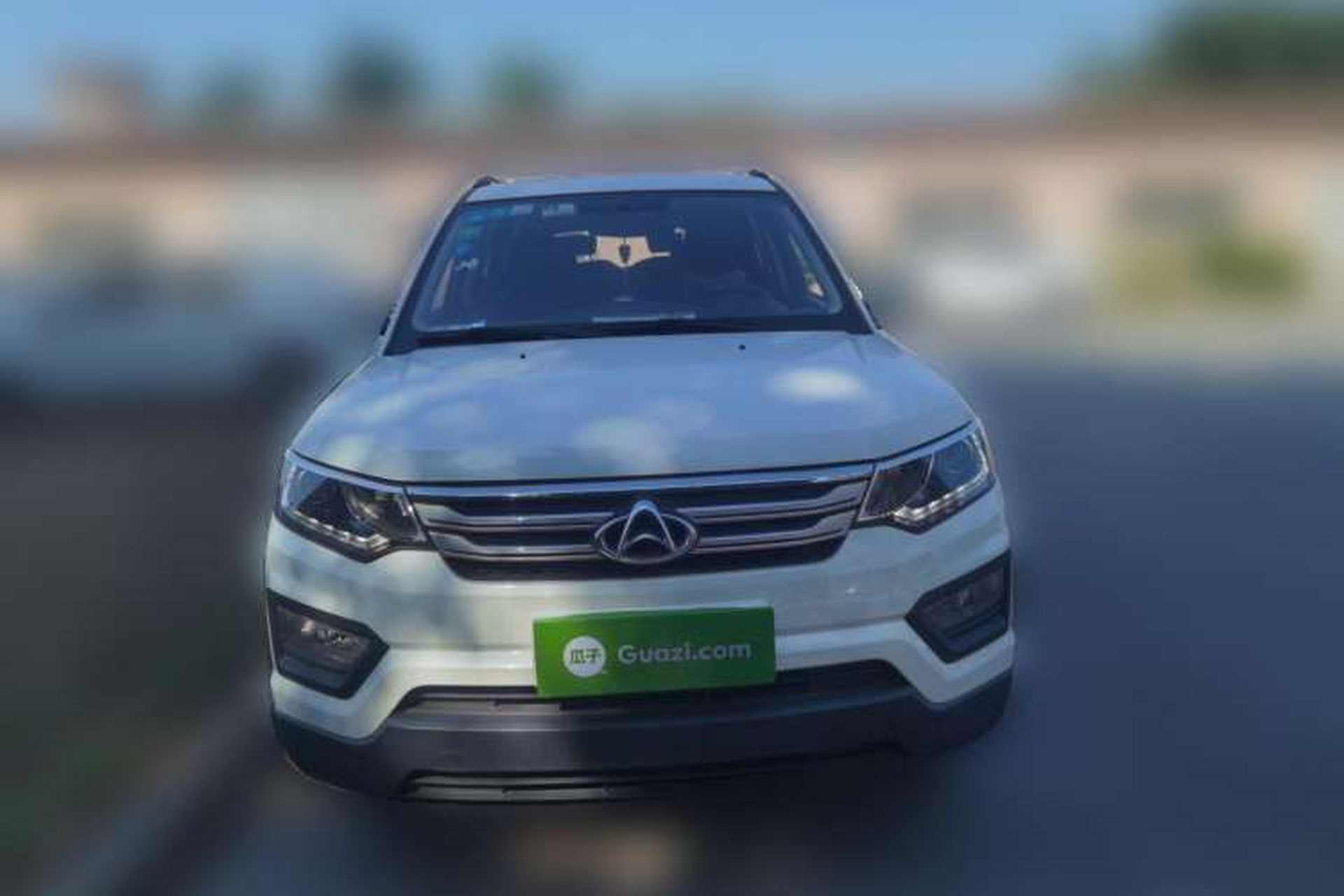 Used CHANGAN OSHAN CX70 2016 1.6L Manual Luxury Model Front