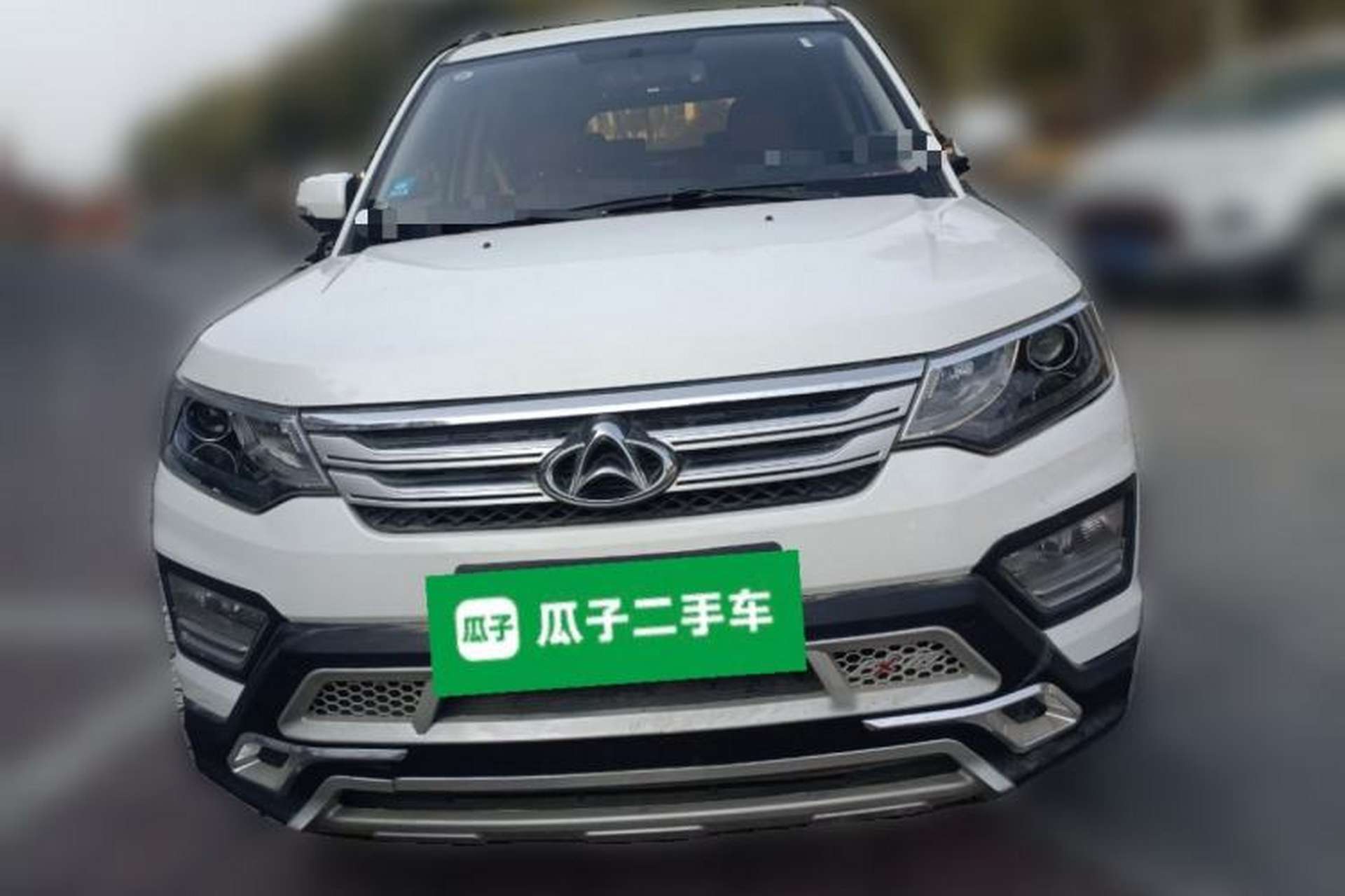 Used CHANGAN OSHAN CX70 2016 1.6L Manual Luxury Model Front