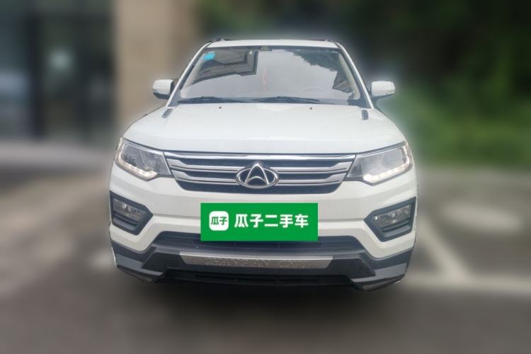 Used CHANGAN OSHAN CX70 2016 1.6L Manual Luxury Model Front