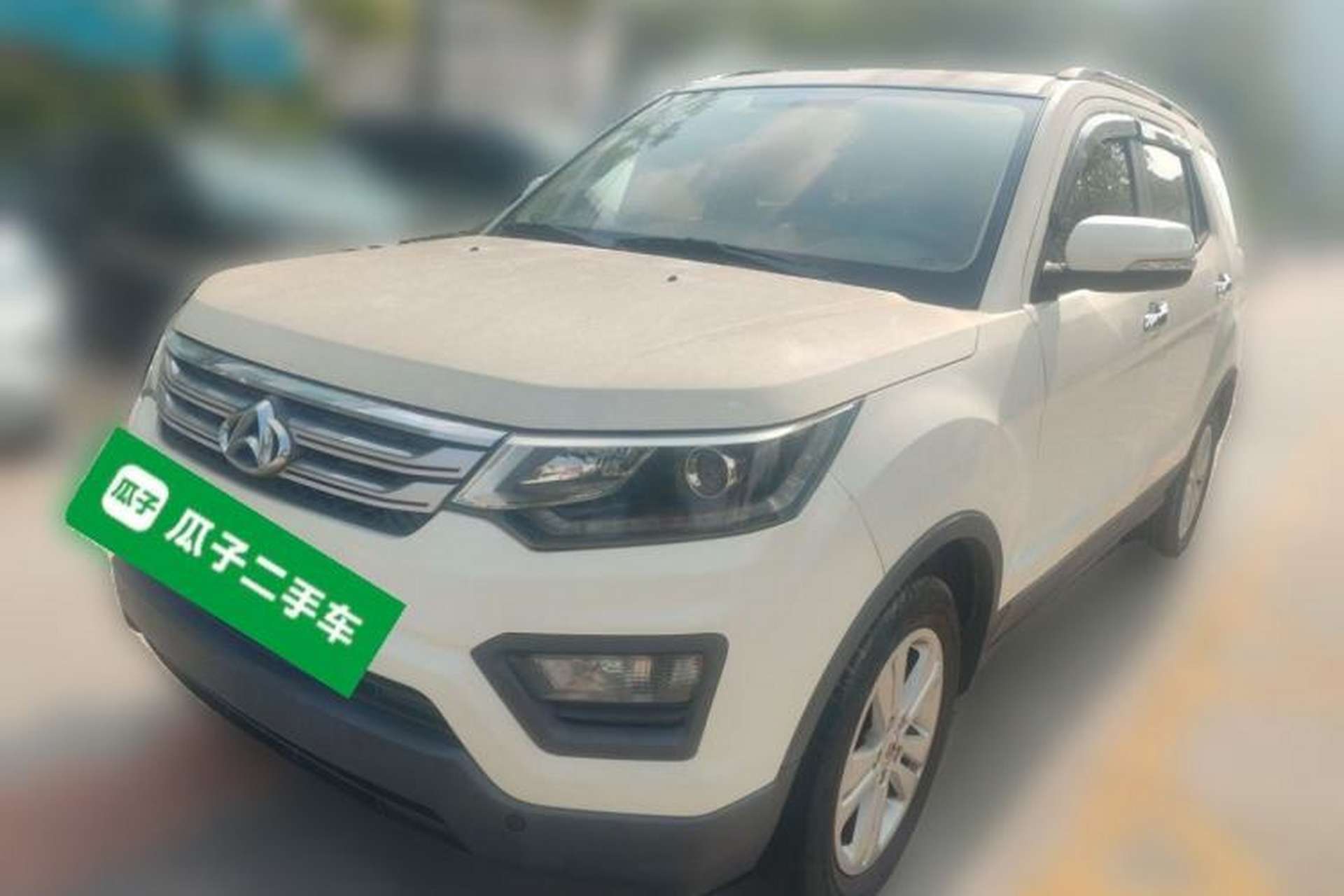Used CHANGAN OSHAN CX70 2016 1.6L Manual Luxury Model Front Left 45 Deg