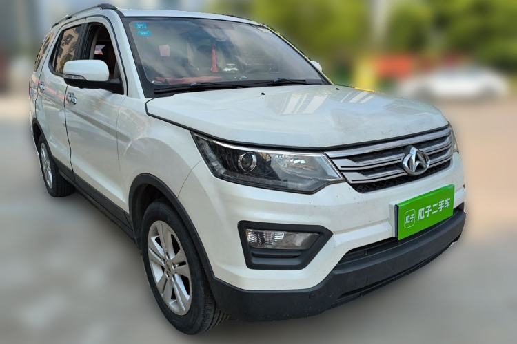 Used CHANGAN OSHAN CX70 2016 1.6L Manual Luxury Model Front Right 45 Deg