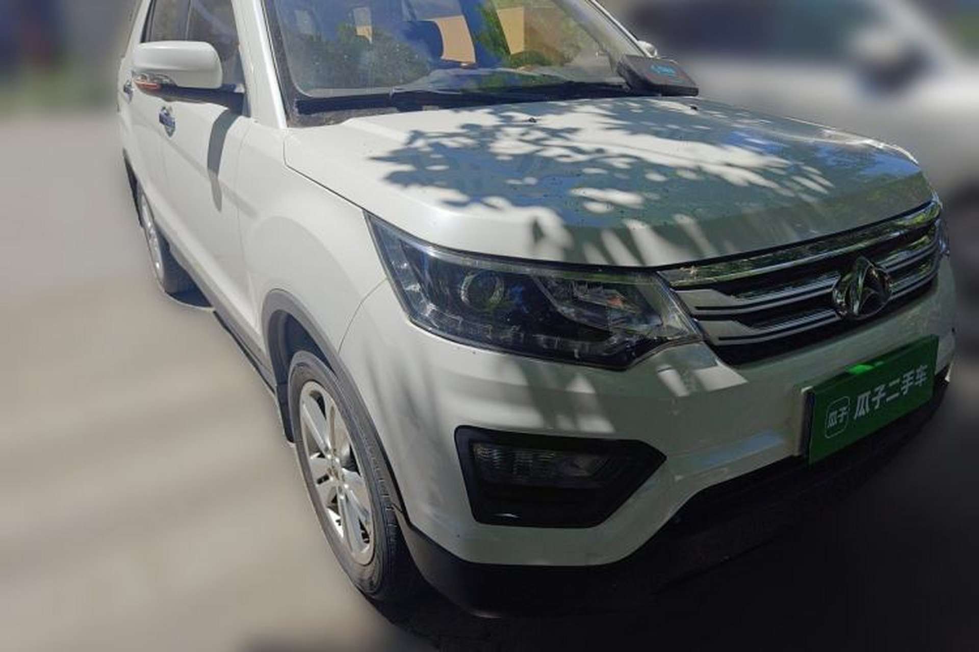 Used CHANGAN OSHAN CX70 2016 1.6L Manual Luxury Model Front Right 45 Deg