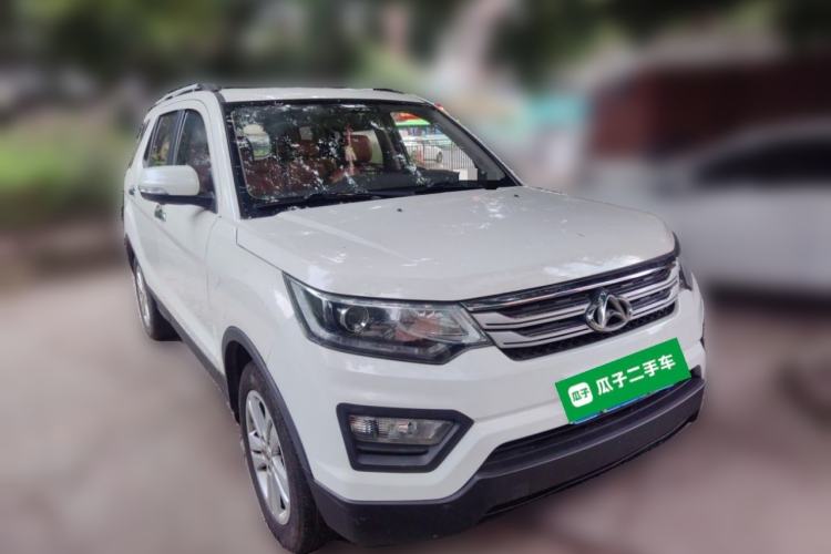 Used CHANGAN OSHAN CX70 2016 1.6L Manual Luxury Model Front Right 45 Deg