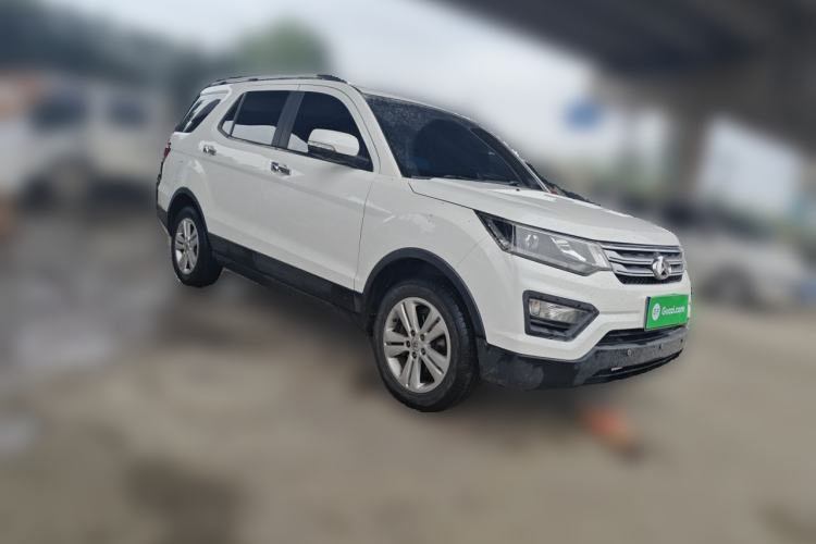 Used CHANGAN OSHAN CX70 2016 1.6L Manual Luxury Model Front Right 45 Deg
