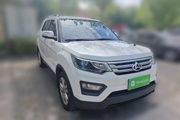 Used CHANGAN OSHAN CX70 2016 1.6L Manual Luxury Model Front Right 45 Deg