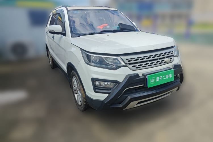 Used CHANGAN OSHAN CX70 2016 1.6L Manual Luxury Model Front Right 45 Deg
