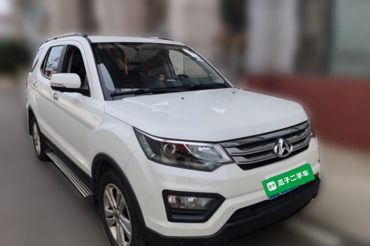 Used CHANGAN OSHAN CX70 2016 1.6L Manual Smart Connect Version Front Right 45 Deg