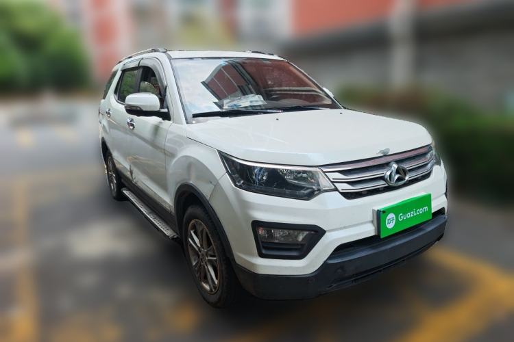 Used CHANGAN OSHAN CX70 2016 1.6L Manual Luxury Model Front Right 45 Deg