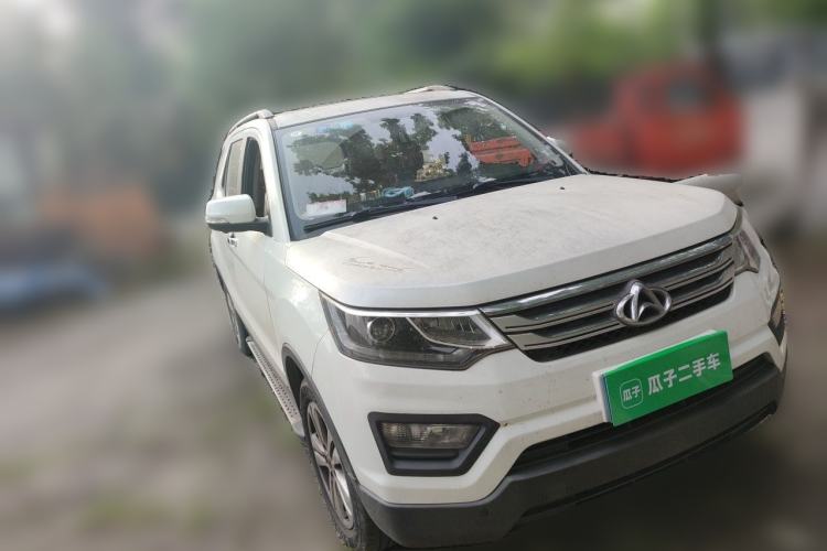 Used CHANGAN OSHAN CX70 2016 1.6L Manual Luxury Model Front Right 45 Deg