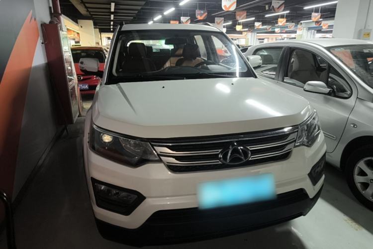 Used CHANGAN OSHAN CX70 2016 1.6L Manual Luxury Model Front Right 45 Deg