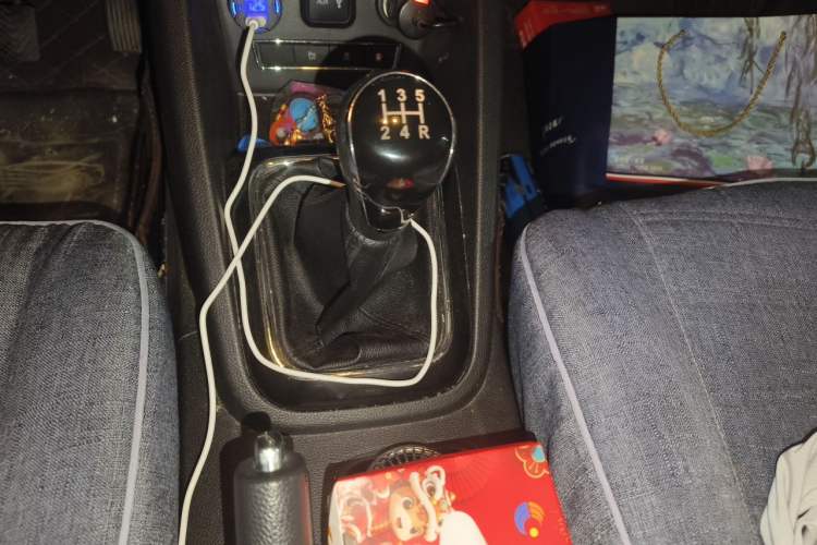 Used CHANGAN OSHAN CX70 2016 1.6L Manual Luxury Model Gear Lever