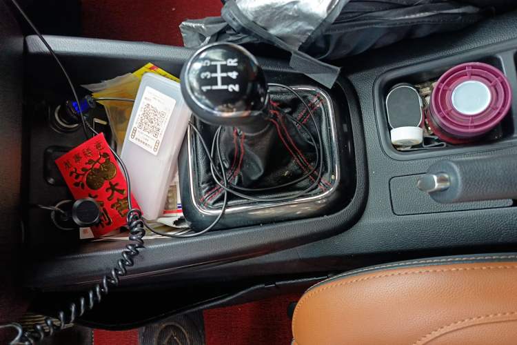 Used CHANGAN OSHAN CX70 2016 1.6L Manual Luxury Model Gear Lever