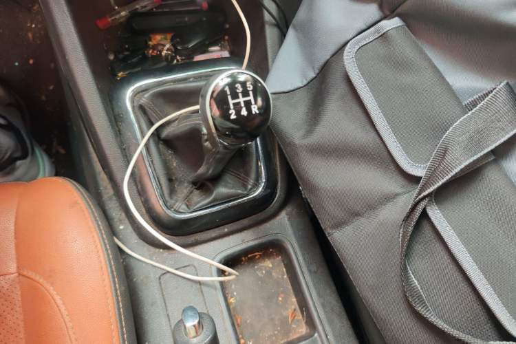 Used CHANGAN OSHAN CX70 2016 1.6L Manual Luxury Model Gear Lever