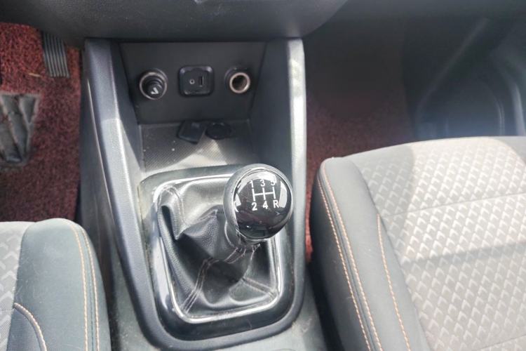 Used CHANGAN OSHAN CX70 2016 1.6L Manual Comfort Model Gear Lever
