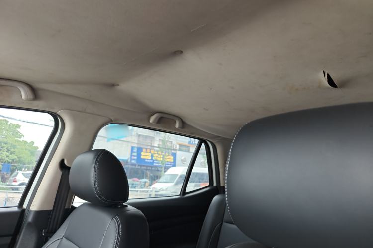 Used CHANGAN OSHAN CX70 2016 1.6L Manual Comfort Model Headliner