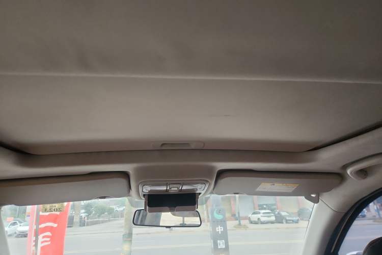 Used CHANGAN OSHAN CX70 2016 1.6L Manual Luxury Model Headliner