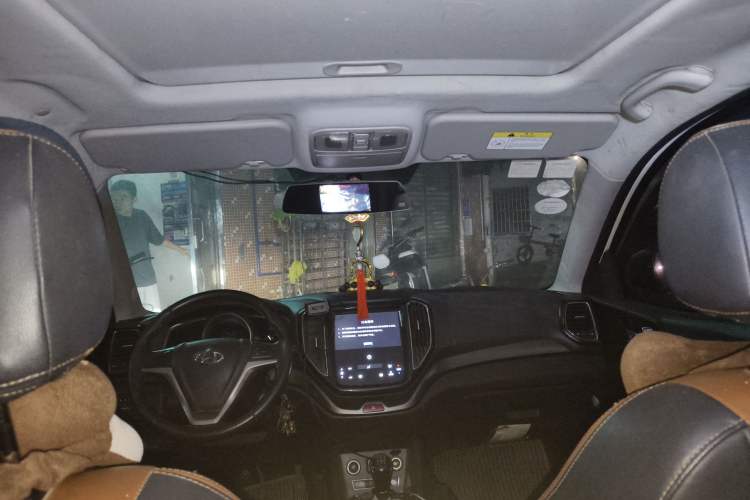 Used CHANGAN OSHAN CX70 2016 1.6L Manual Luxury Model Headliner