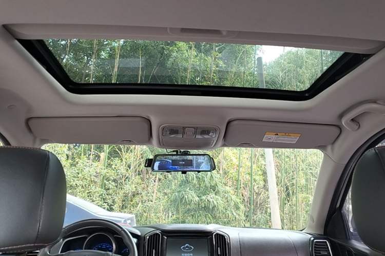 Used CHANGAN OSHAN CX70 2016 1.6L Manual Luxury Model Headliner