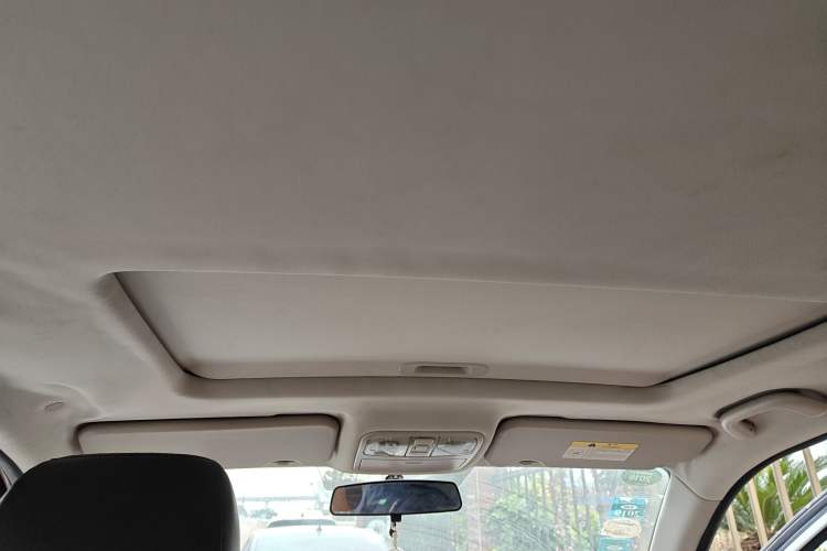 Used CHANGAN OSHAN CX70 2016 1.6L Manual Luxury Model Headliner