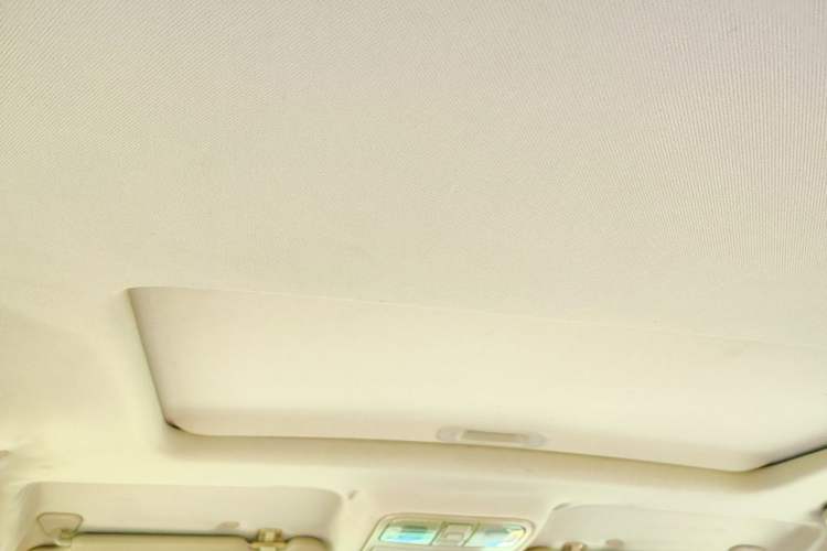 Used CHANGAN OSHAN CX70 2016 1.6L Manual Luxury Model Headliner