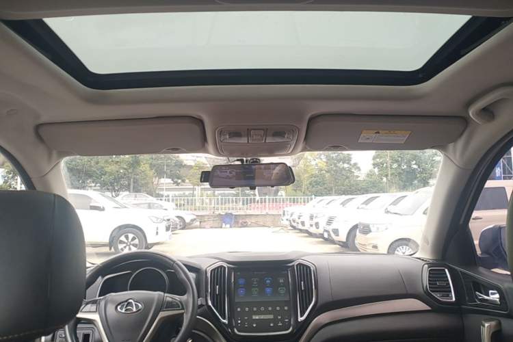 Used CHANGAN OSHAN CX70 2016 1.6L Manual Luxury Model Headliner